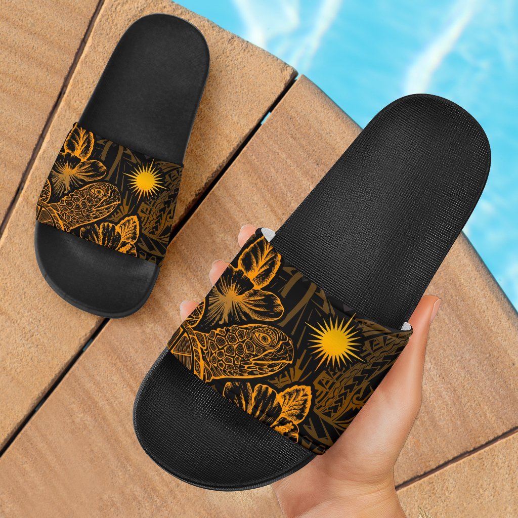 Marshall Islands Slide Sandals - Turtle Hibiscus Pattern Gold Black - Polynesian Pride