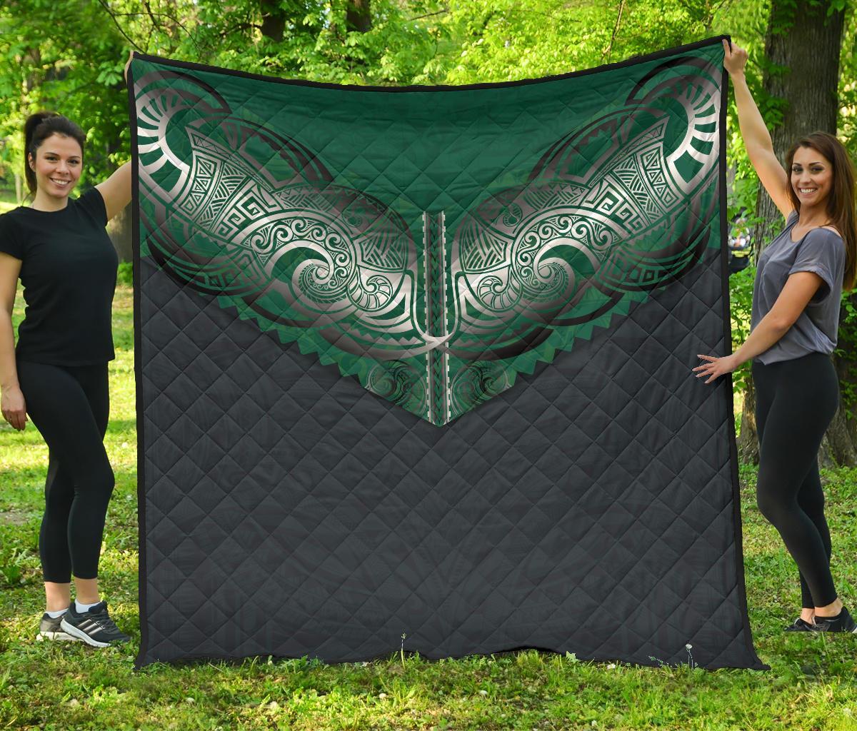 Koru Polynesian Tattoo Premium Quilt Premium Quilt Navy - Polynesian Pride