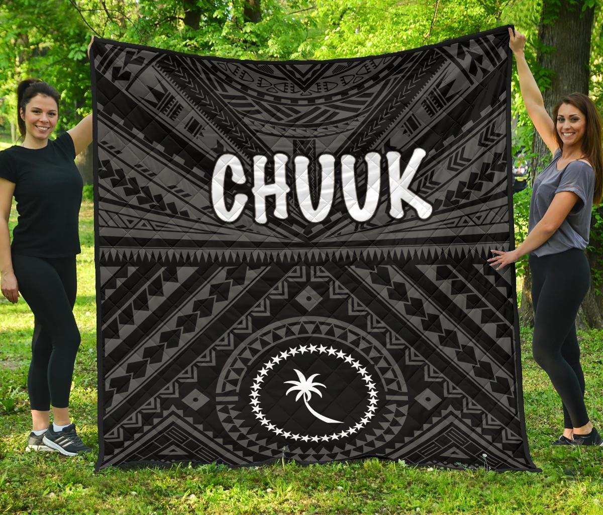 Chuuk Premium Quilt - Chuuk Seal With Polynesian Tattoo Style ( Black) - Polynesian Pride