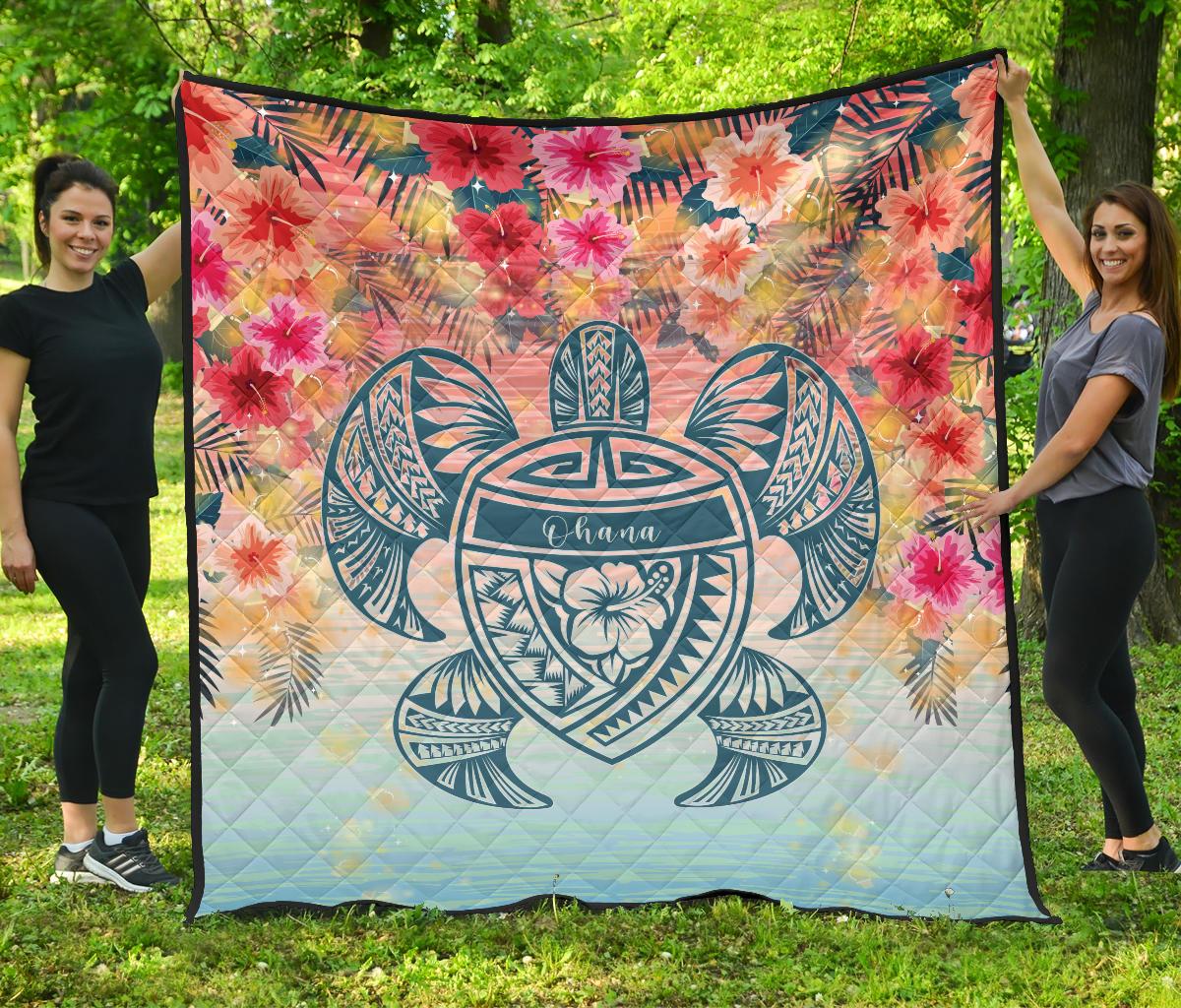Hawaii Turtle Ohana Stary Night Hibiscus Premium Quilt Pastel - Polynesian Pride