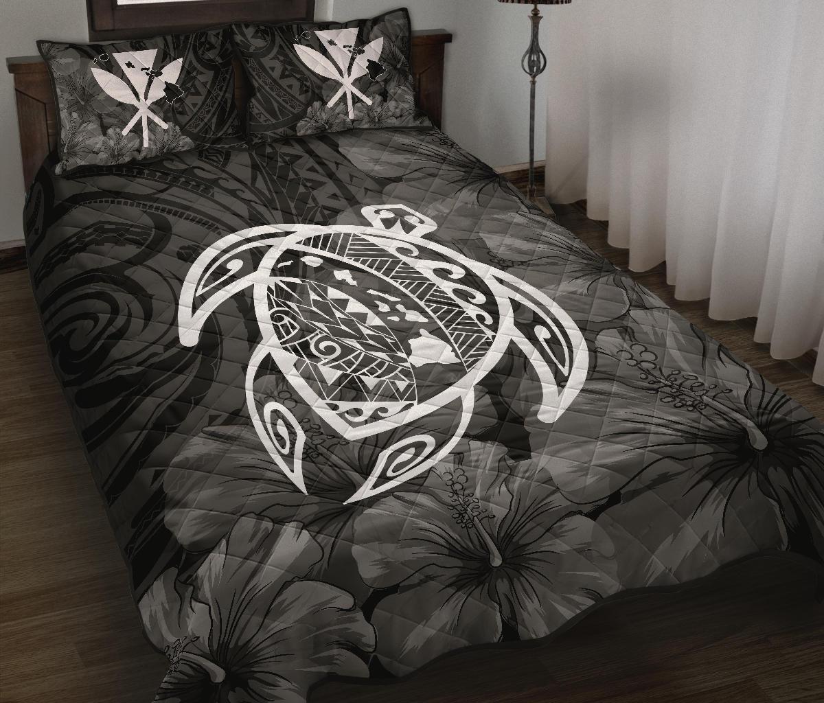 Hawaii Turtle Kanaka Map Hibiscus Poly Quilt Bed Set - White - Polynesian Pride