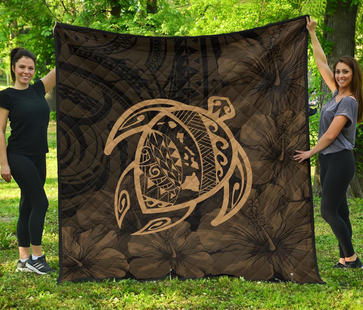 Hawaii Turtle Kanaka Map Hibiscus Poly Premium Quilt - Gold Gold - Polynesian Pride