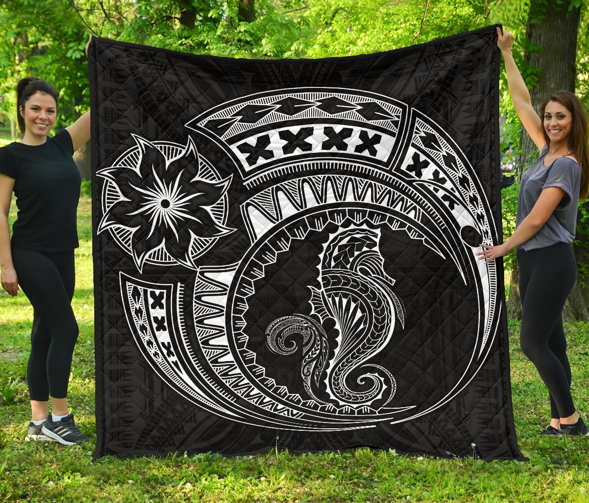 Polynesian Quilt - Polynesian White Seahorse Tattoo Black - Polynesian Pride