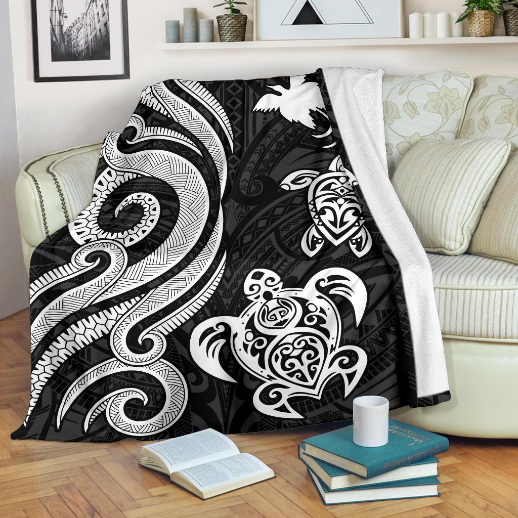 Papua New Guinea Premium Blanket - White Tentacle Turtle White - Polynesian Pride