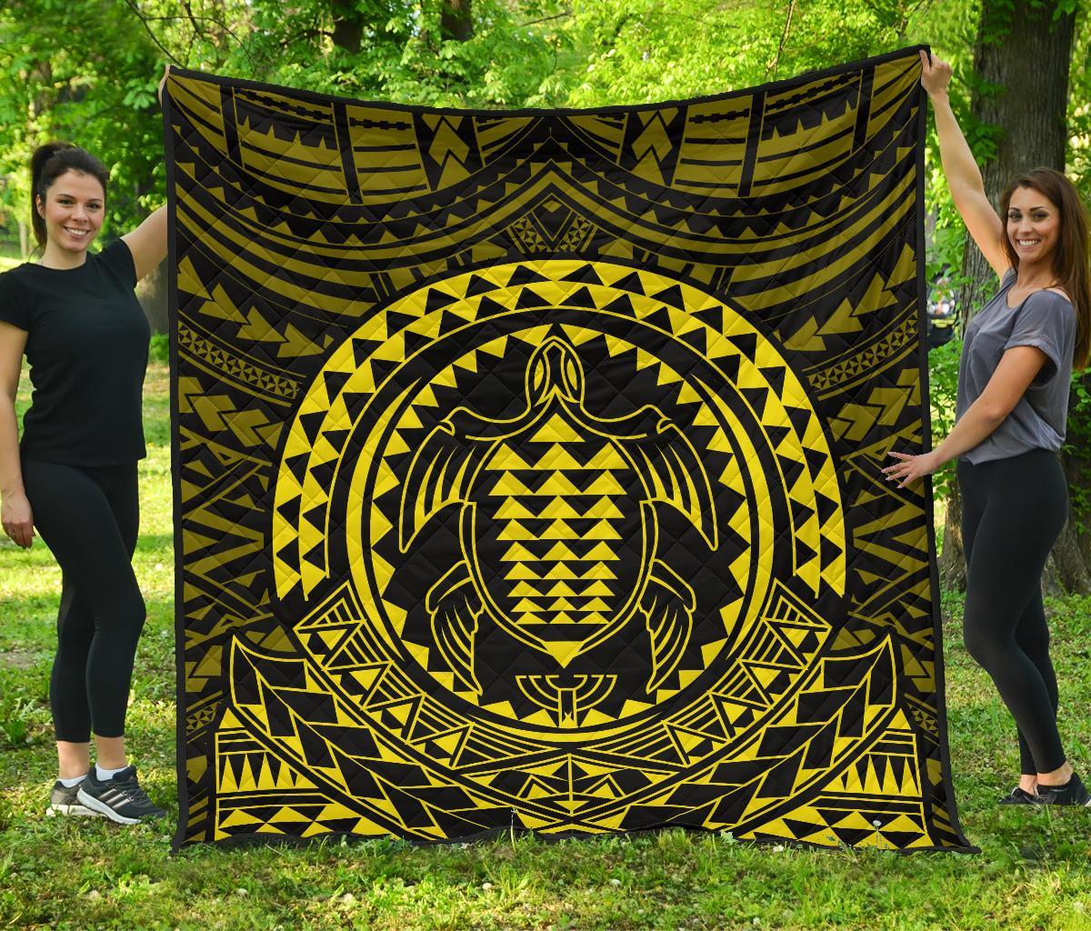 Hawaiian Kakau Honu Arc Yellow Polynesian Premium Quilt Yellow - Polynesian Pride