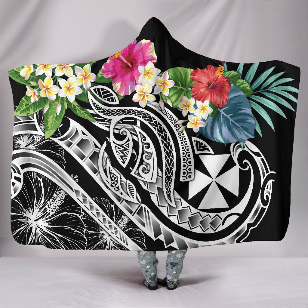 Wallis and Futuna Polynesian Hooded Blanket - Summer Plumeria (Black) Hooded Blanket Black - Polynesian Pride