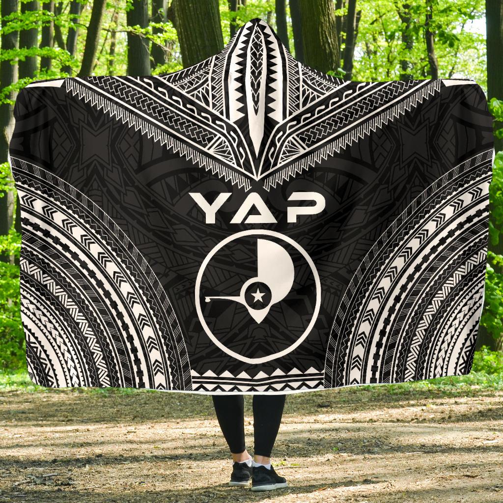 Yap Polynesian Chief Hooded Blanket - Black Version Hooded Blanket Black - Polynesian Pride