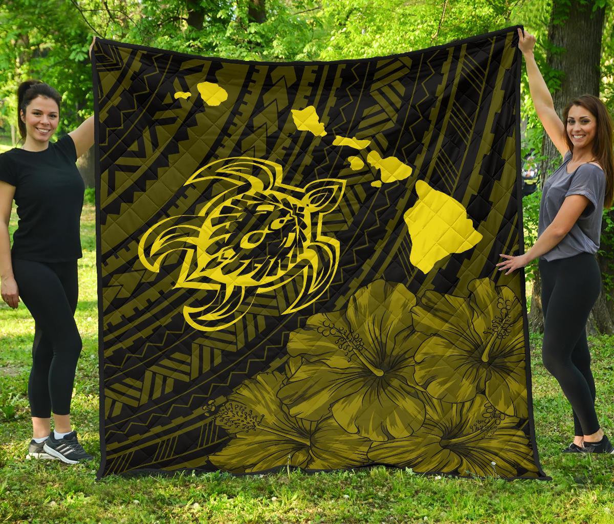 Hawaii Sea Turtle Is Swimming Toward Premium Quilt Yellow Yellow - Polynesian Pride