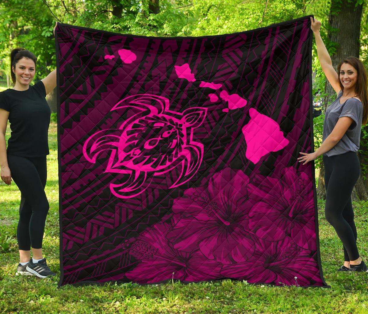 Hawaii Sea Turtle Is Swimming Toward Premium Quilt Pink Pink - Polynesian Pride
