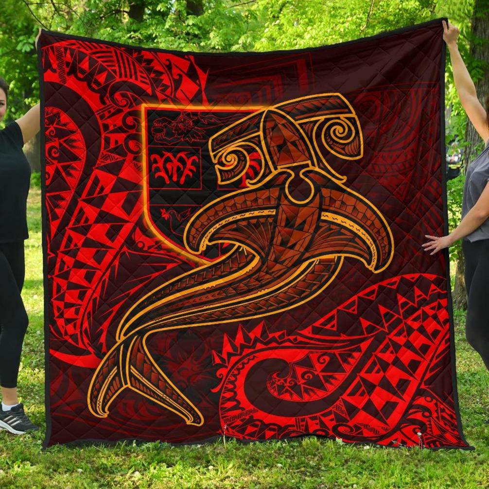 Fiji Premium Quilt - Red Shark Polynesian Tattoo Red - Polynesian Pride