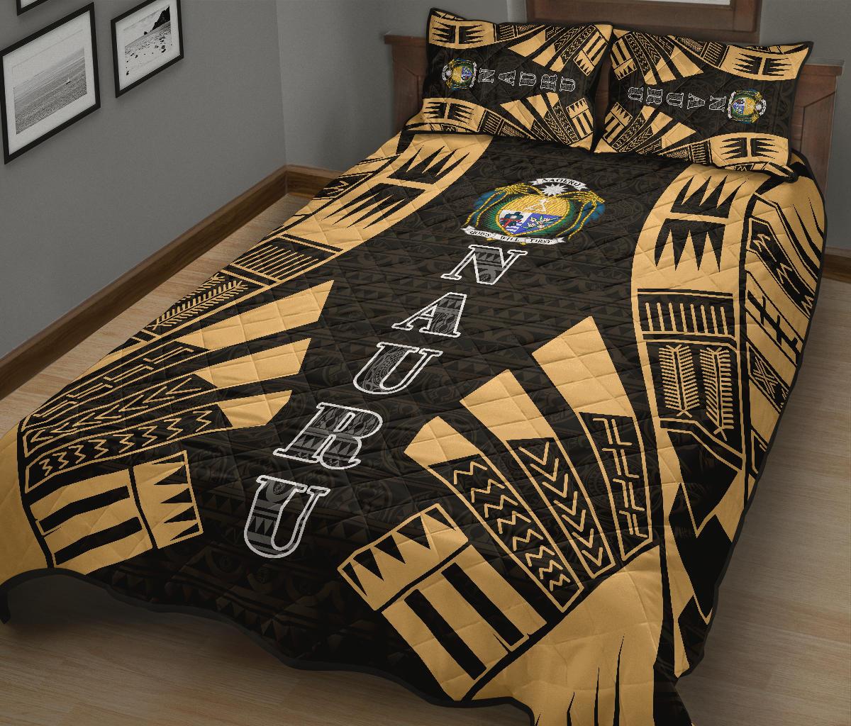 Nauru Quilt Bed Set - Nauru Coat Of Arms & Polynesian Yellow Tattoo Style - Polynesian Pride