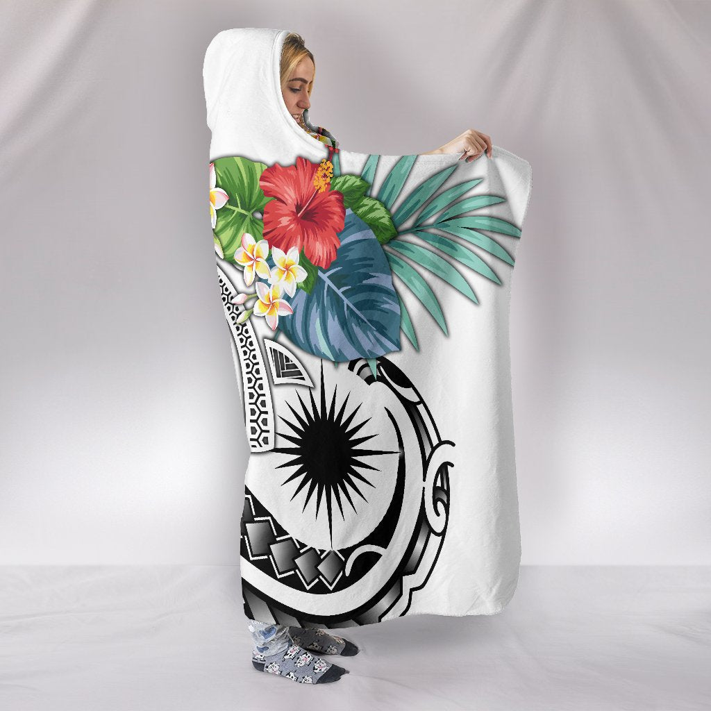 Marshall Islands Polynesian Hooded Blanket - Summer Plumeria (White) - Polynesian Pride
