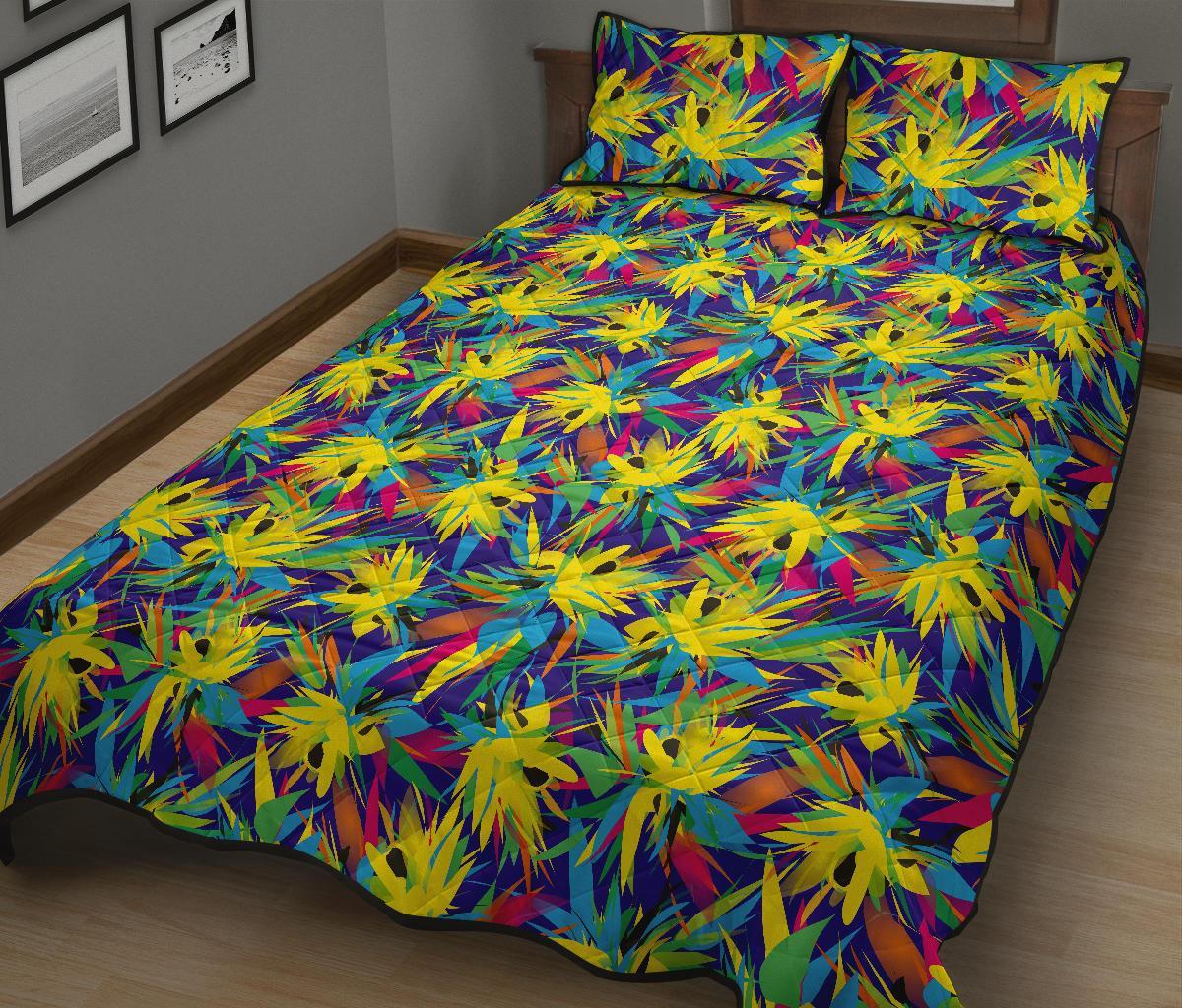 Tropical Pattern Mix Quilt Bed Set - Polynesian Pride