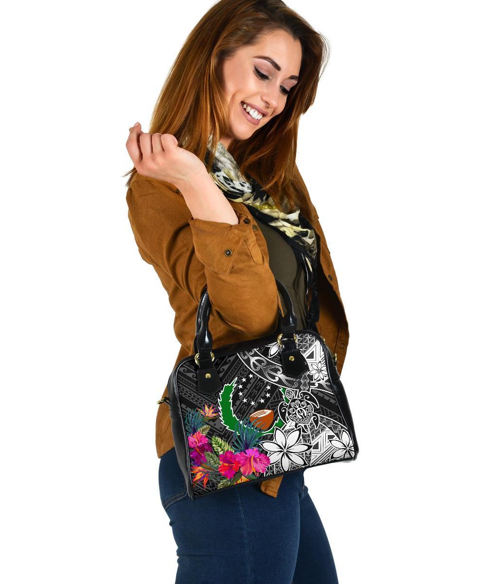 Pohnpei Shoulder Handbag - Turtle Plumeria Banana Leaf - Polynesian Pride