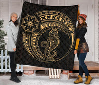 Polynesian Quilt - Polynesian Gold Seahorse Tattoo - Polynesian Pride