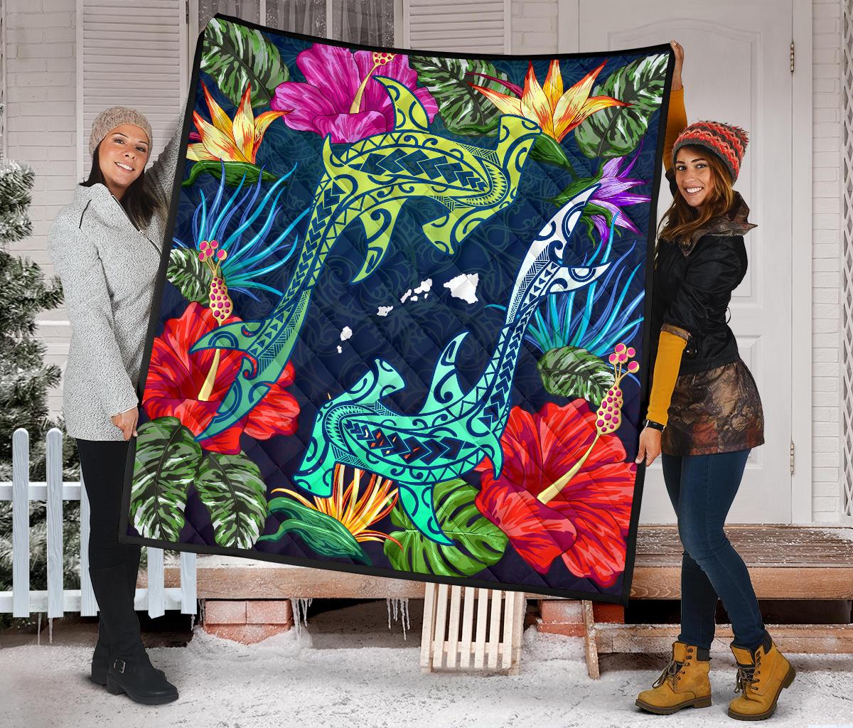 Hawaii Shark Tropical Color Premium Quilt - Polynesian Pride