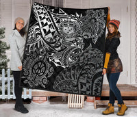 Samoa Polynesian Premium Quilt - White Turtle Flowing - Polynesian Pride