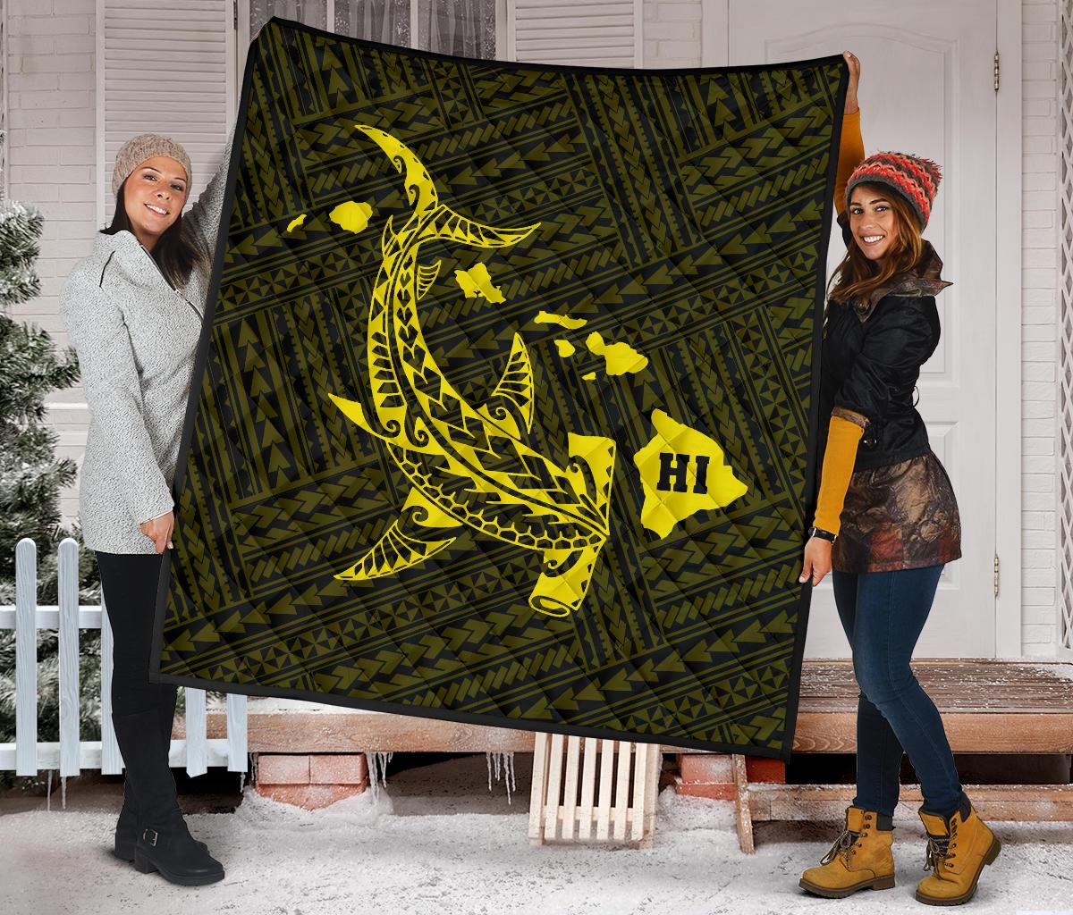 Hawaii Shark Yellow Polynesian Premium Quilt - Polynesian Pride