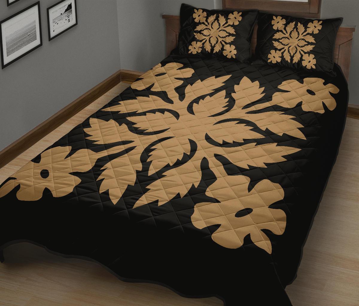 Hawaiian Quilt Bed Set Royal Pattern - Black And Gold - B2 Style - Polynesian Pride