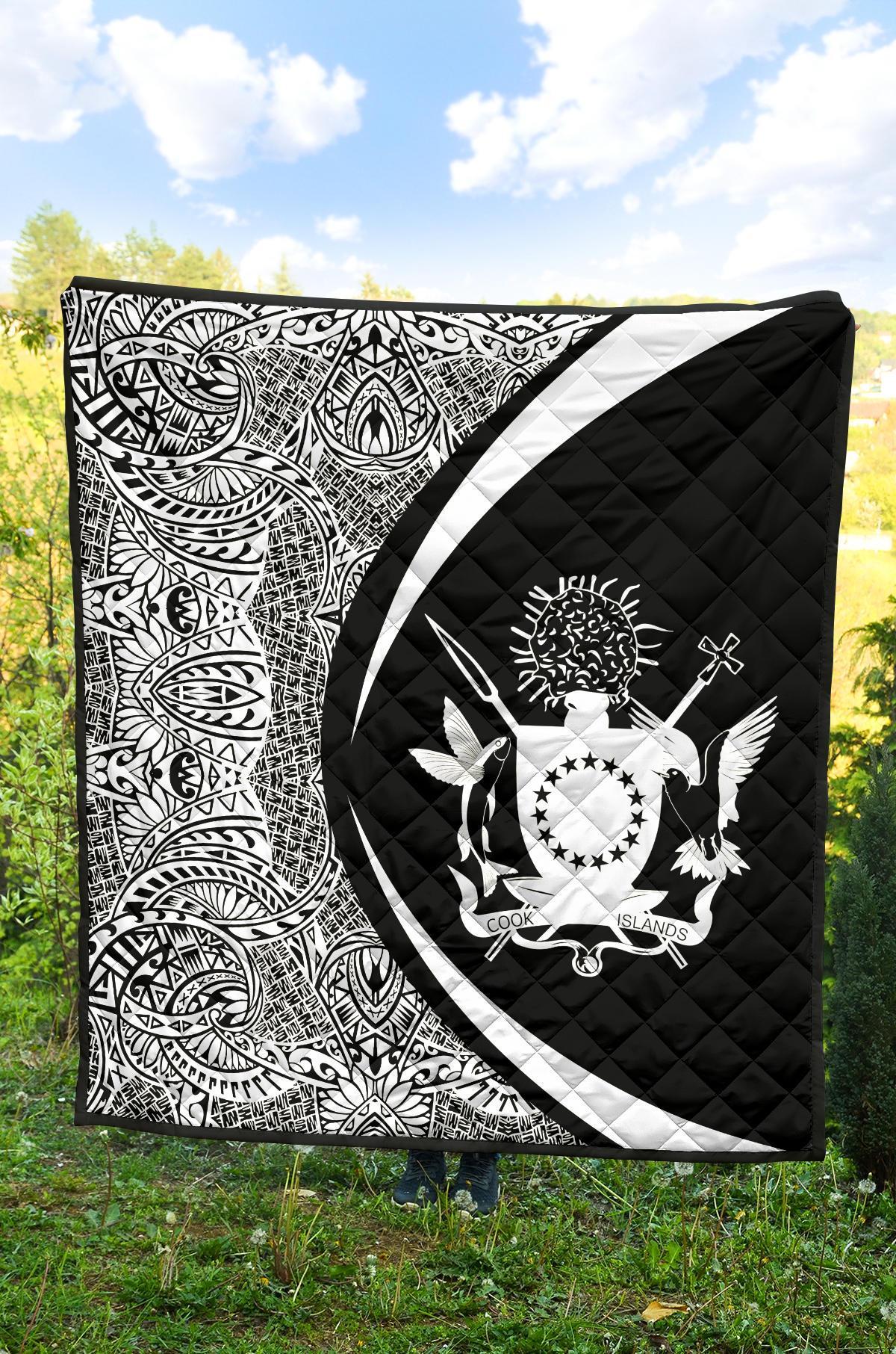Cook Islands Coat Of Arms Polynesian Premium Quilt - Circle Style - 01 - Polynesian Pride