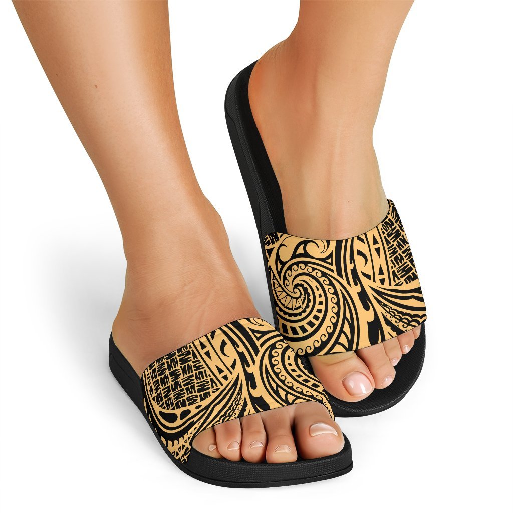 Polynesian Slide Sandals 07 - Polynesian Pride