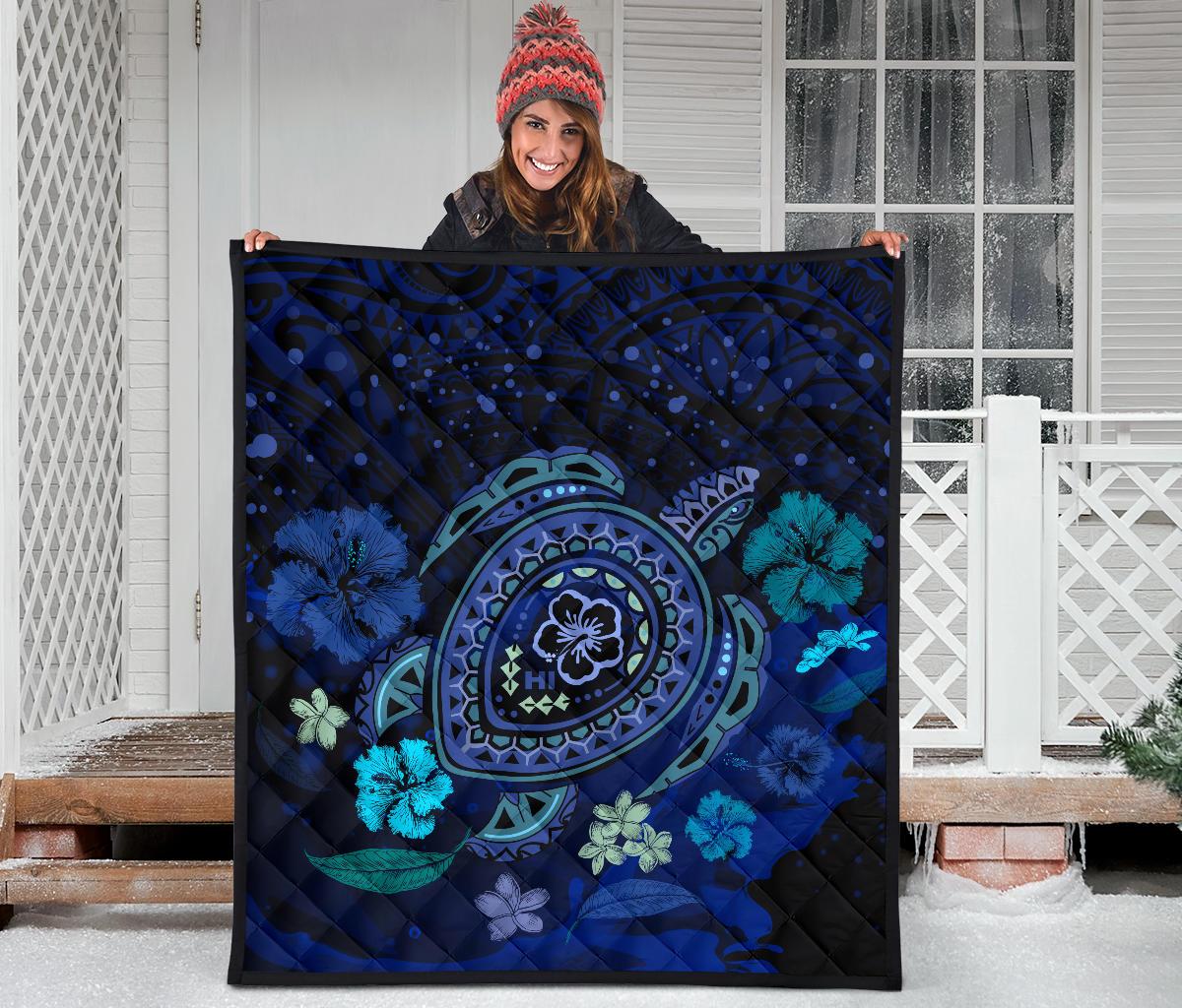 Hawaiian Blue Ocean Honu And Flowers Premium Quilt - Polynesian Pride
