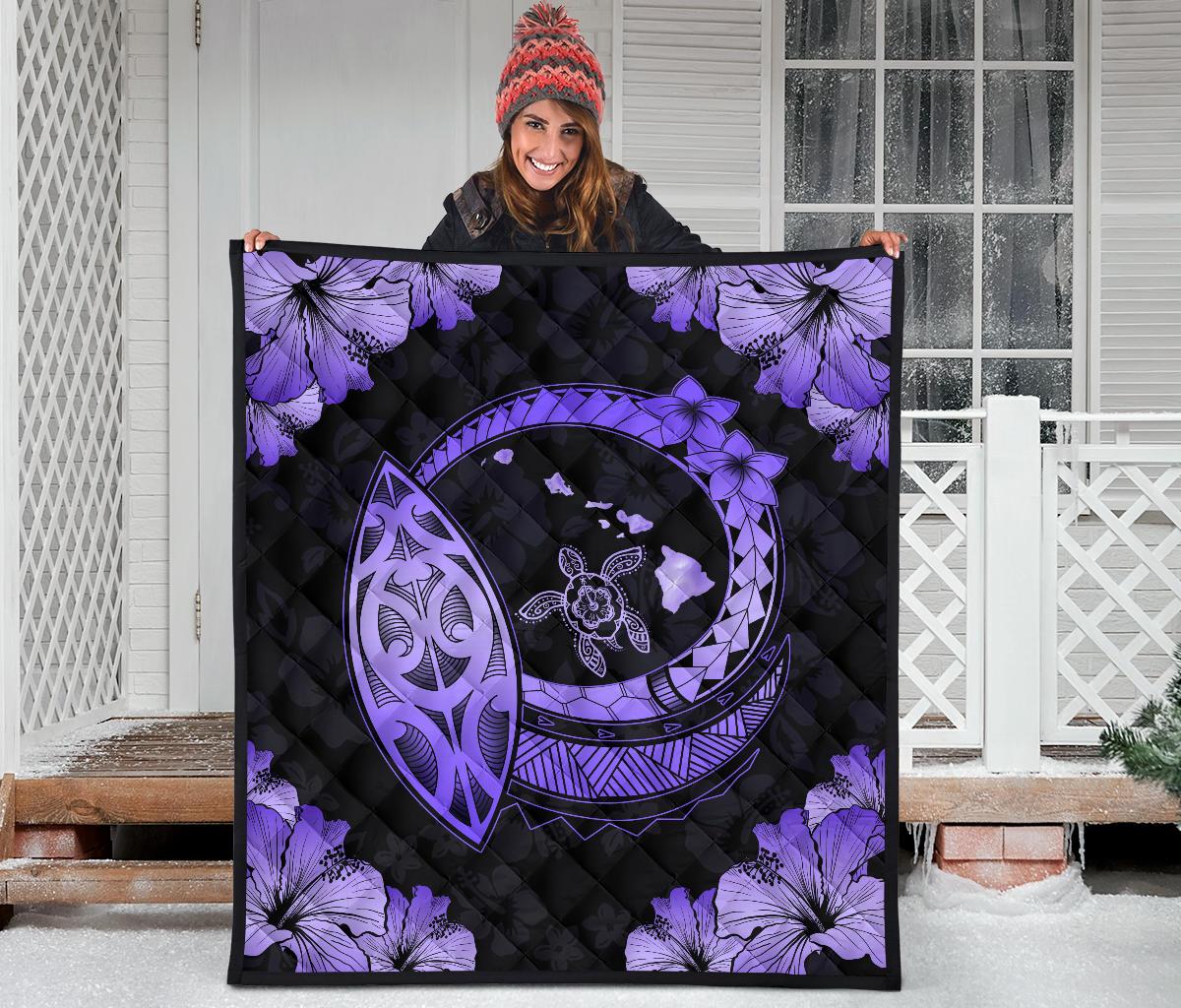 Hawaii Hibiscus Map Hidden Polynesian Purple Premium Quilt - Polynesian Pride