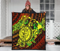 Hawaii Polynesian Premium Quilt - Hawaii Yellow Turtles Map & Green Hibiscus - Polynesian Pride
