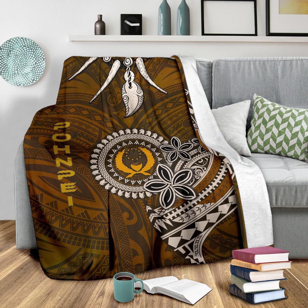 Pohnpei Premium Blankets - Polynesian Boar Tusk - Polynesian Pride