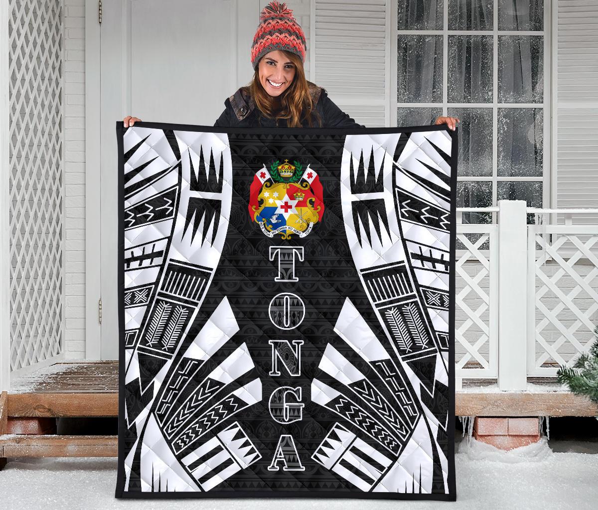 Tonga Premium Quilt - Tonga Coat Of Arms Polynesian White Tattoo (Black) - Polynesian Pride