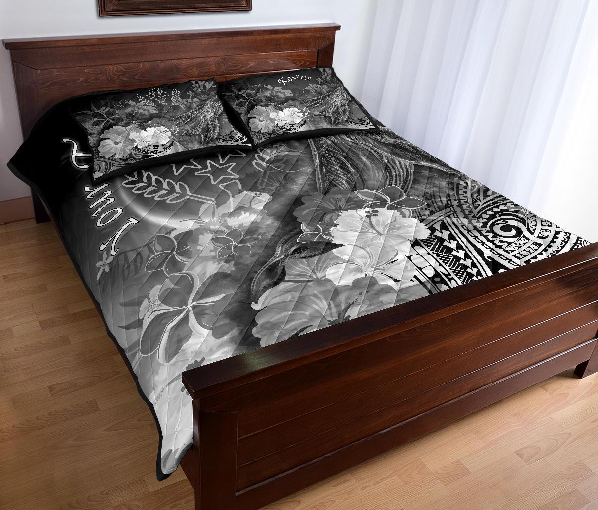 Kosrae Custom Personalised Quilt Bed Set - Humpback Whale with Tropical Flowers (White) - Polynesian Pride