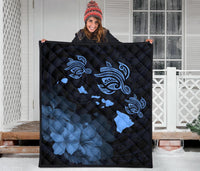 Hawaii Hibiscus Map Polynesian Ancient Blue Premium Quilt - Polynesian Pride