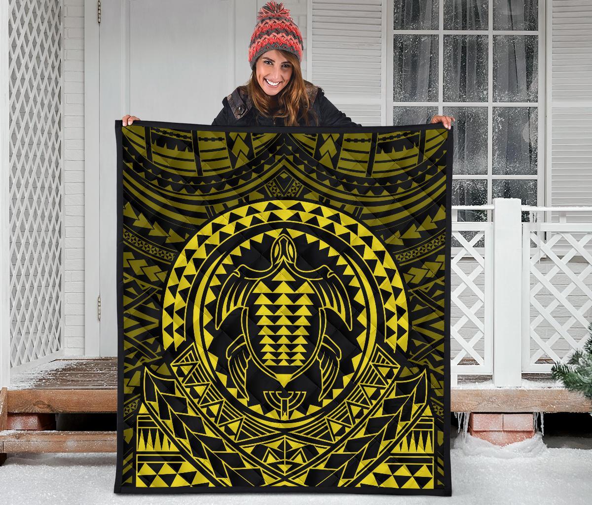 Hawaiian Kakau Honu Arc Yellow Polynesian Premium Quilt - Polynesian Pride