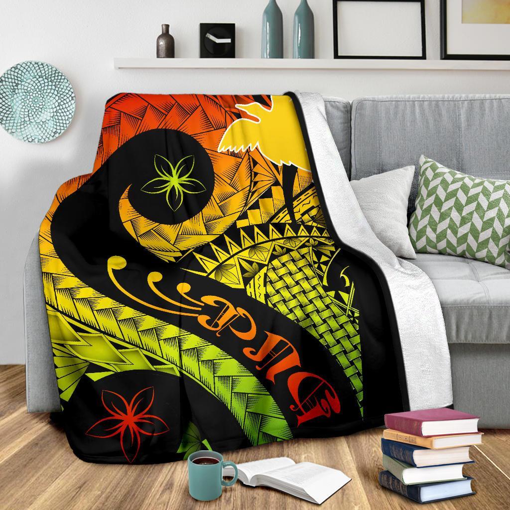 Papua New Guinea Premium Blanket - PNG Bird And Polynesian Decorative Pattern - Polynesian Pride