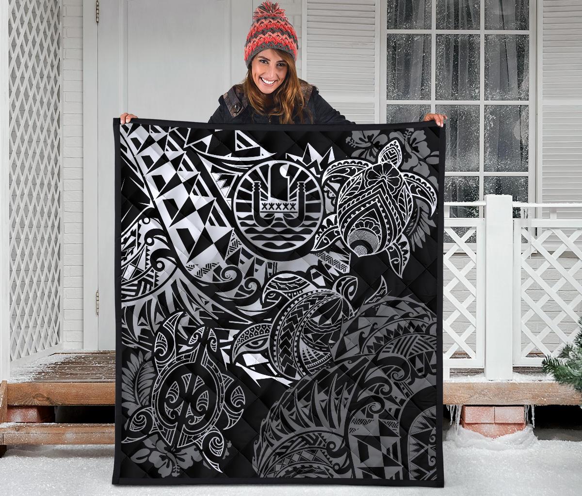 Tahiti Polynesian Premium Quilt - White Turtle Hibiscus Flowing - Polynesian Pride