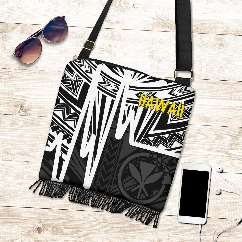 Hawaii Boho Handbags - Kanaka Maoli With Polynesian Pattern In Heartbeat Style (Black,White) One Style One Size White - Polynesian Pride