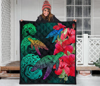 Hawaii Turtle Wave Hibiscus Premium Quilt - Unia Style - Polynesian Pride