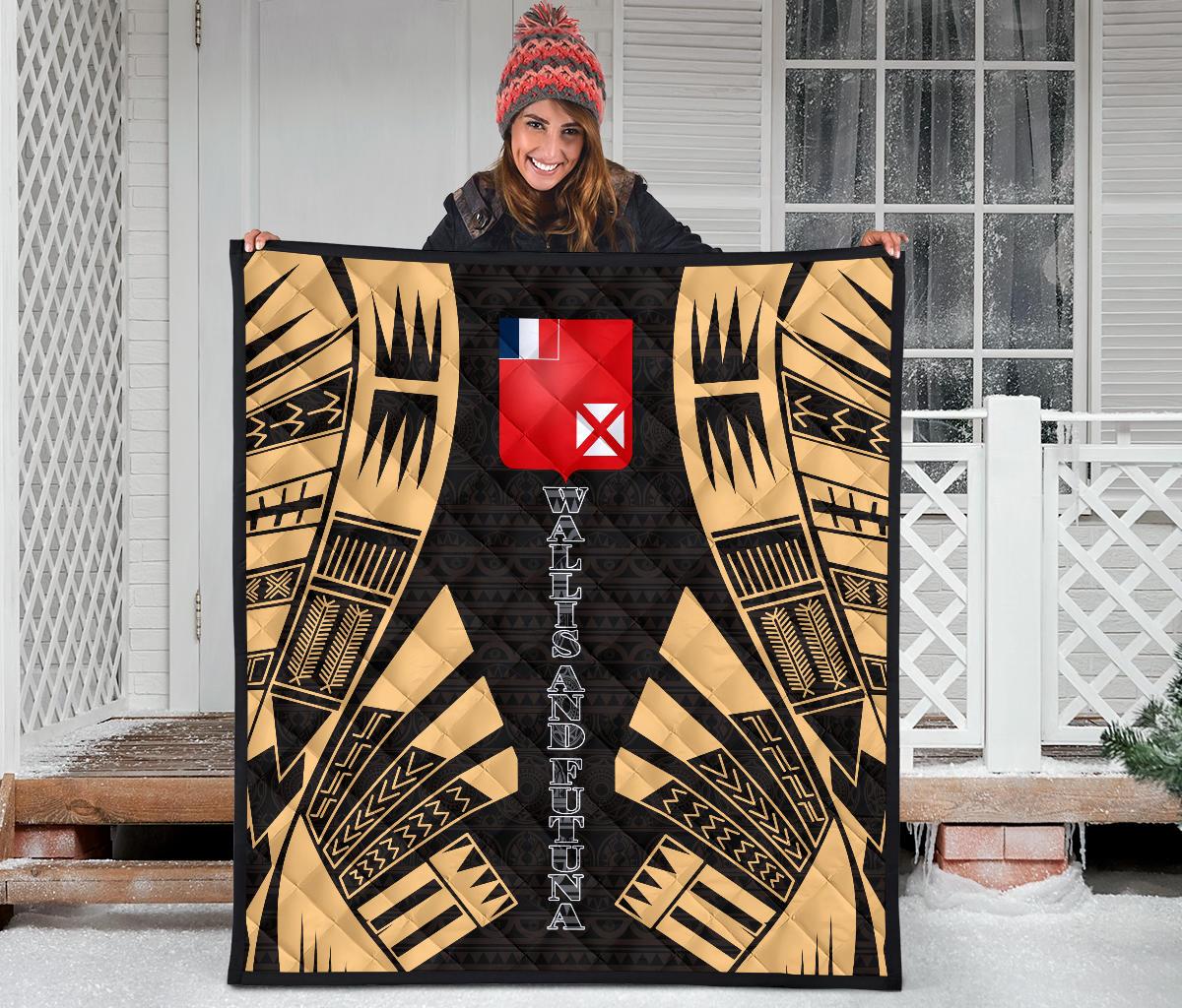 Wallis And Futuna Premium Quilt - Wallis And Futuna Coat Of Arms Polynesian Gold Tattoo Red - Polynesian Pride