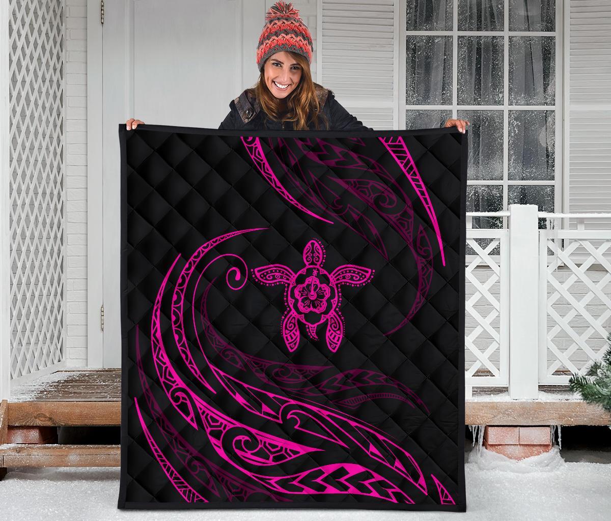 Hawaii Turtle Hibicus Premium Quilt - Frida Style - Pink - Polynesian Pride