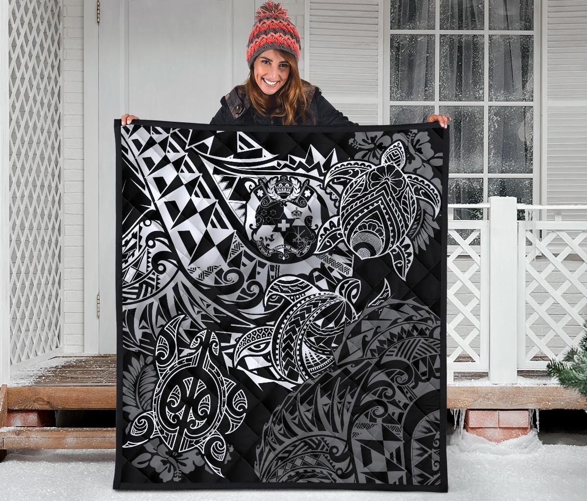 Tonga Polynesian Premium Quilt - White Turtle Flowing - Polynesian Pride