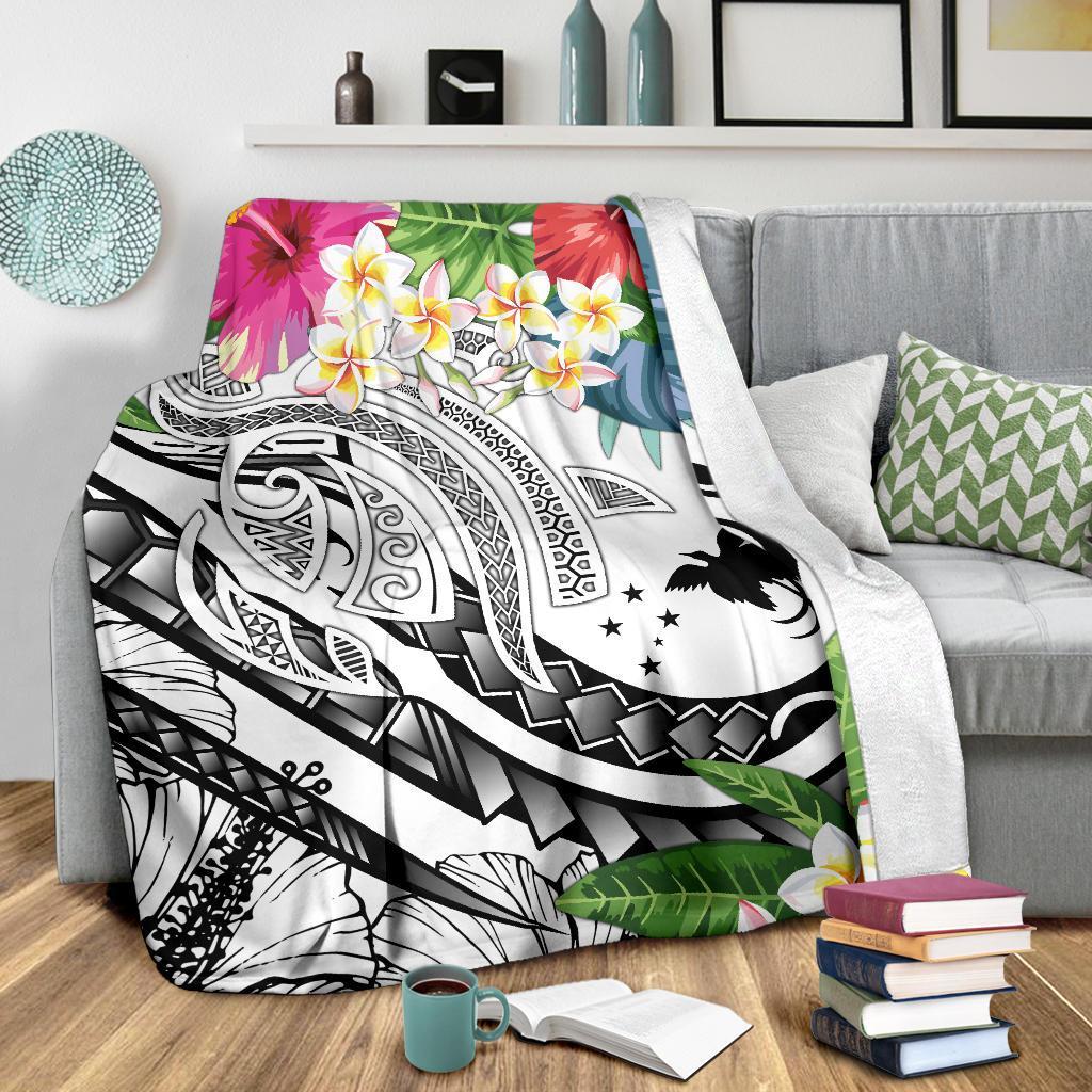 Papua New Guinea Polynesian Premium Blanket - Summer Plumeria (White) - Polynesian Pride