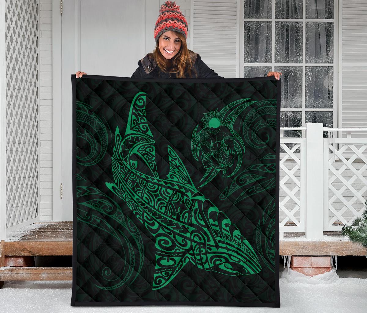 Polynesian Quilt - Polynesian Green Shark Warrior Tattoo - Polynesian Pride