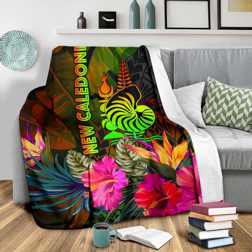 New Caledonia Polynesian Premium Blanket - Hibiscus and Banana Leaves - Polynesian Pride