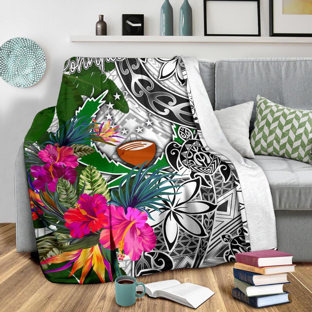Pohnpei Premium Blanket White - Turtle Plumeria Banana Leaf - Polynesian Pride