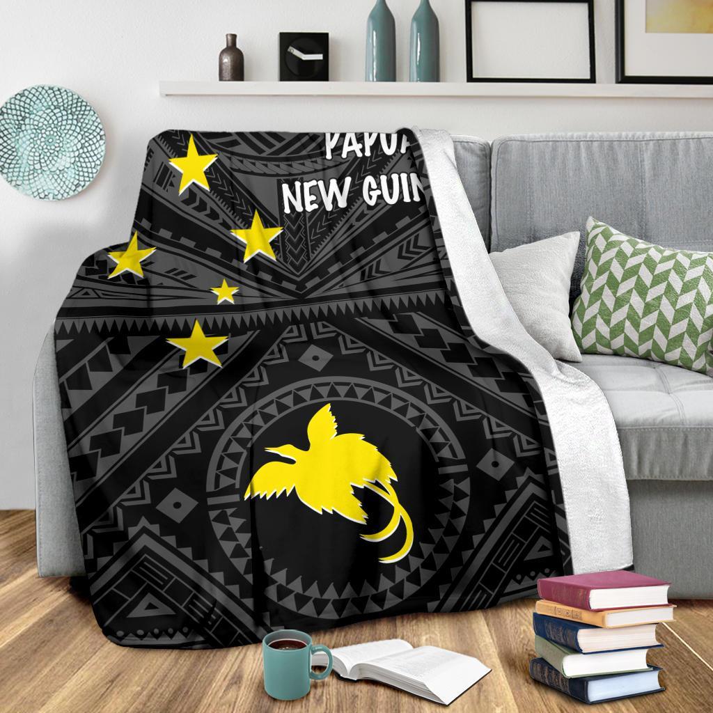 Papua New Guinea Premium Blanket - Flag With Polynesian Patterns (Black) - Polynesian Pride