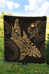 Polynesian Quilt - Polynesian Gold Shark Warrior Tattoo - Polynesian Pride