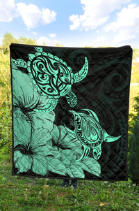 Hawaii Turtle Premium Quilt Polynesian Hibiscus Art Turquoise AH - Polynesian Pride