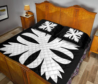 Hawaiian Royal Pattern Quilt Bed Set - Black And White - C3 Style - Polynesian Pride