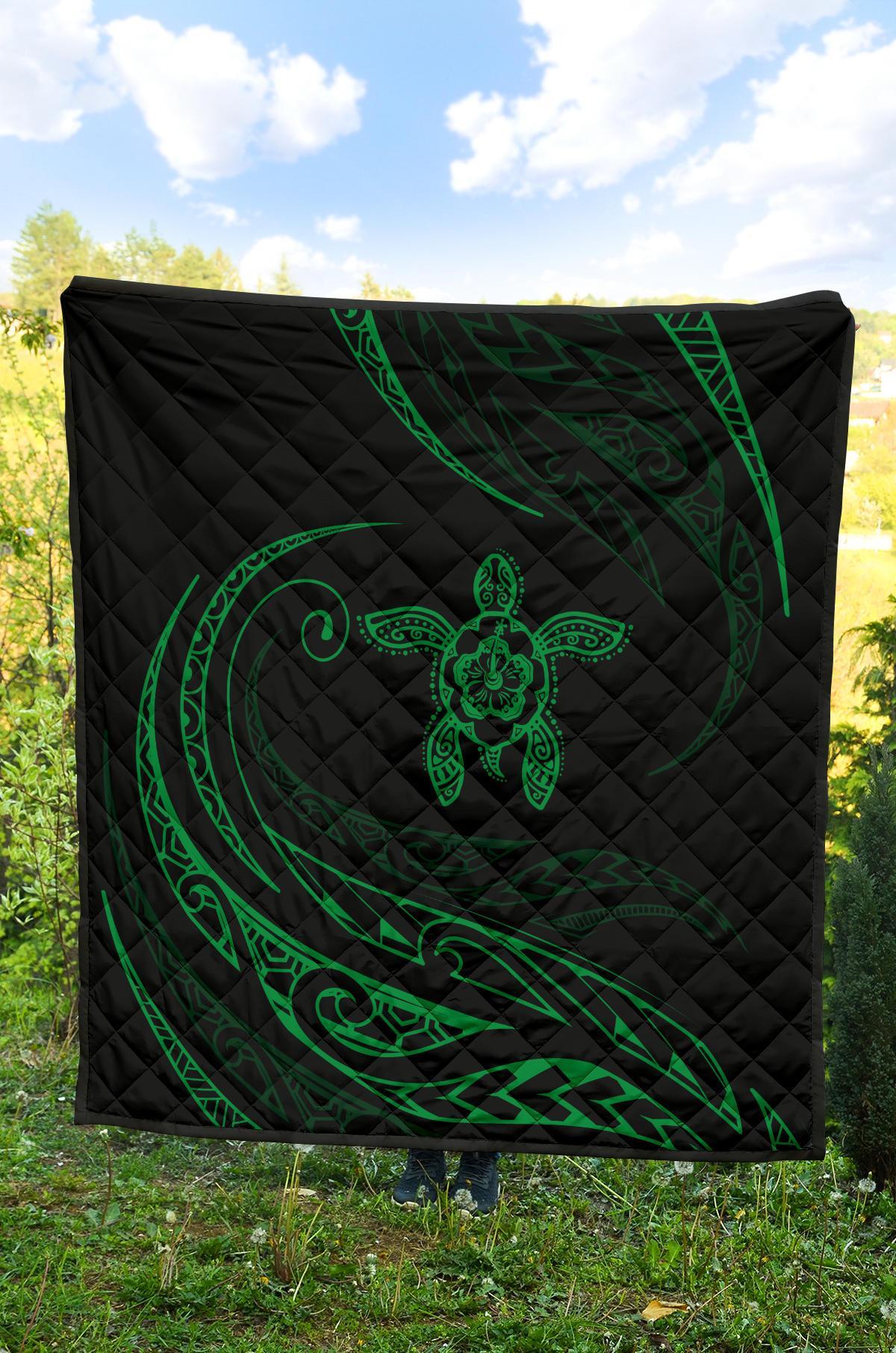 Hawaii Turtle Hibicus Premium Quilt - Frida Style - Green - Polynesian Pride