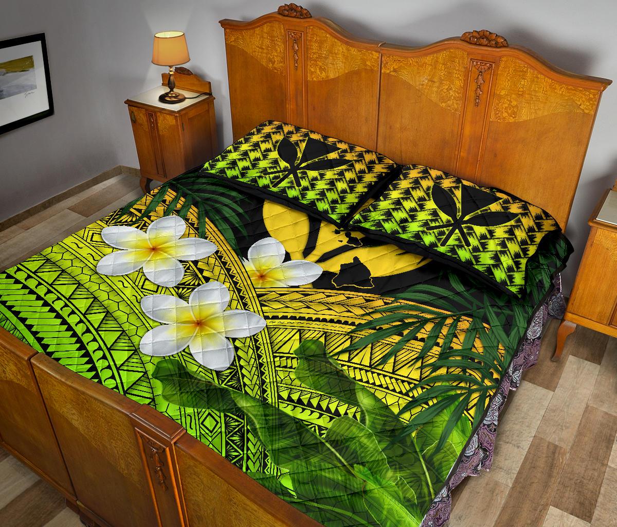 Kanaka Maoli (Hawaiian) Quilt Bed Set, Polynesian Plumeria Banana Leaves Yellow - Polynesian Pride
